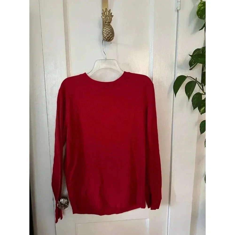 Hanes Men’s size Medium Red long sleeve